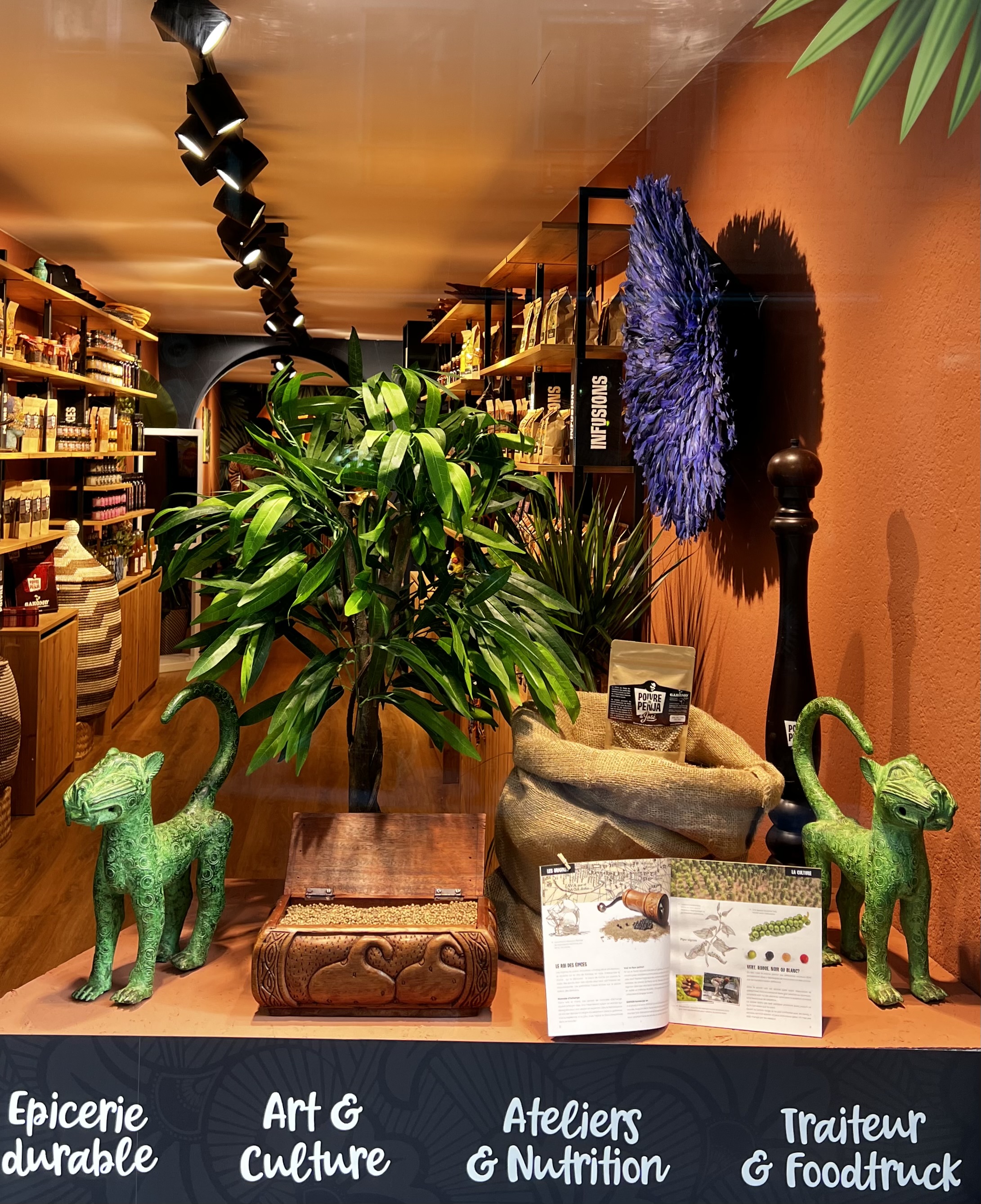 Gakomo, La Boutique, nouveau concept store africain à Fribourg